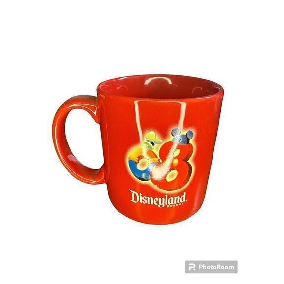 Mickey and‎ Friends Disneyland 2008 Large Ceramic Mug Red with Glitter - Picture 2 of 3